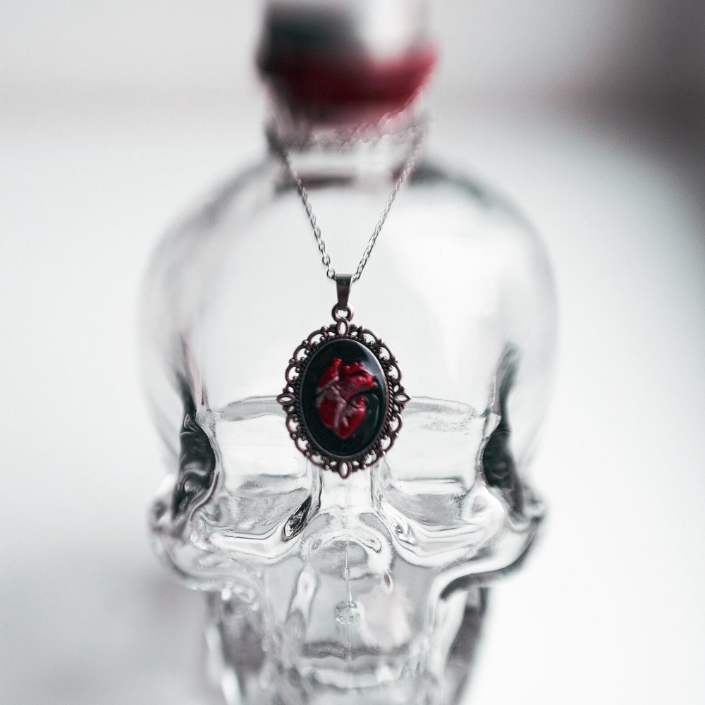 Terror Bloody Dissecting The H - Women'S Vampire Accessories recension och pris