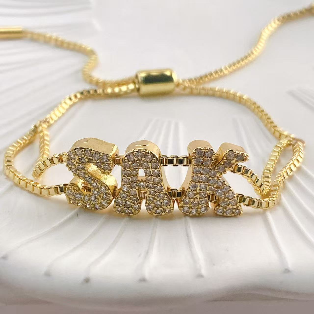 Fashionable gold DIY name brac - Women Accessories Name In English recension och pris