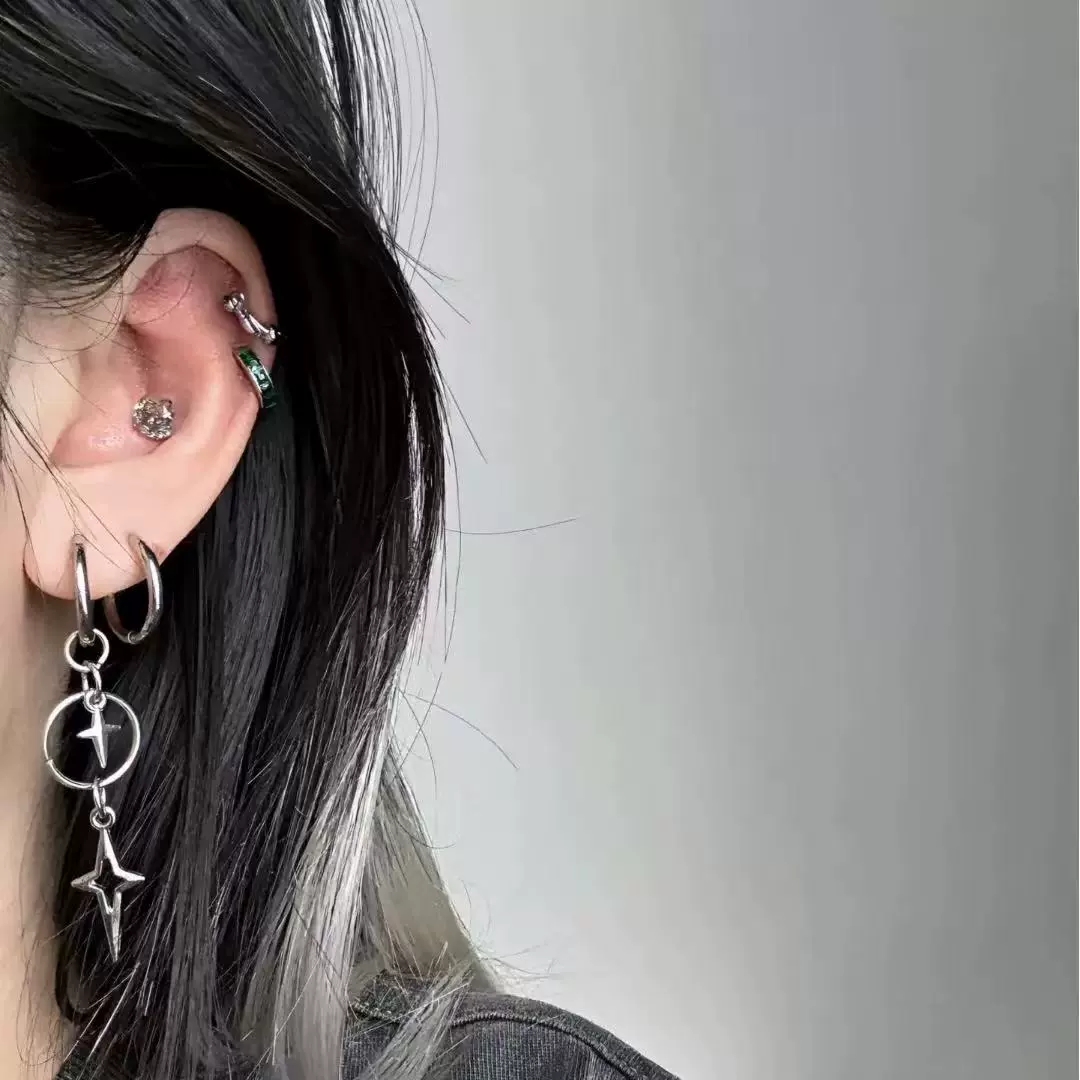 Personalized Punk Cross Star P - Women'S Emo Accessories recension och pris