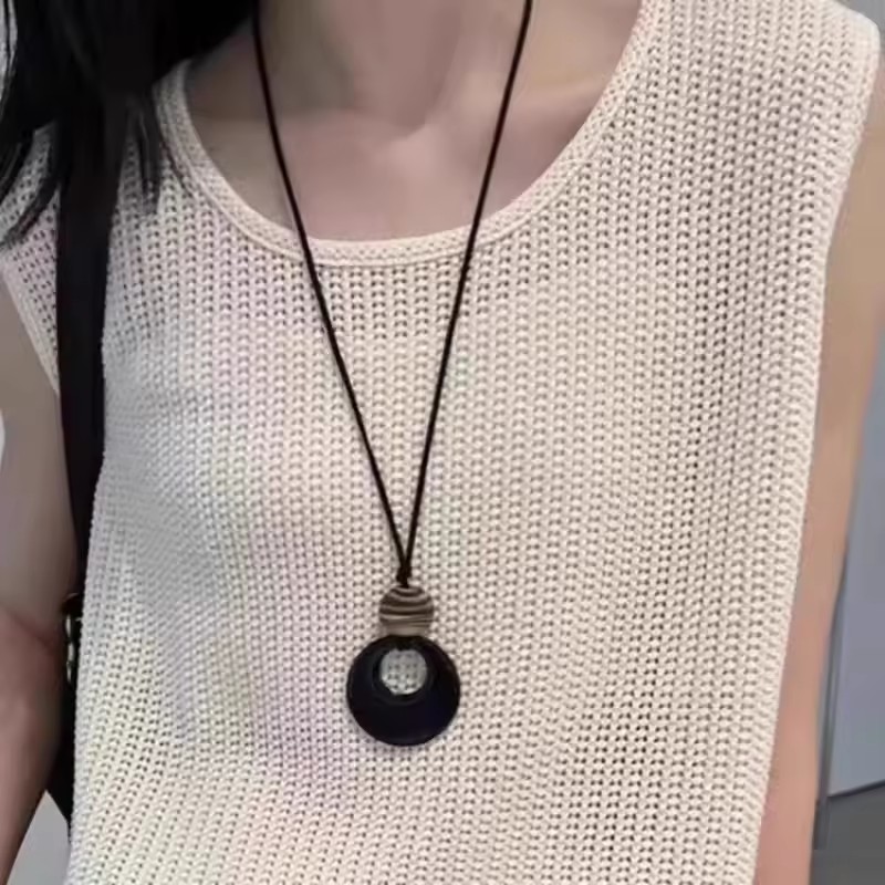 Punk Vortex Sun Cross Pendant  - Women'S Emo Accessories recension och pris