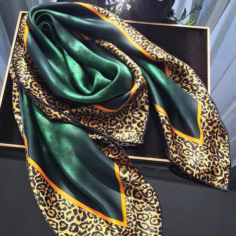 [BYSIFA] New Emerald Green Sil - Accessories Brand For Women recension och pris