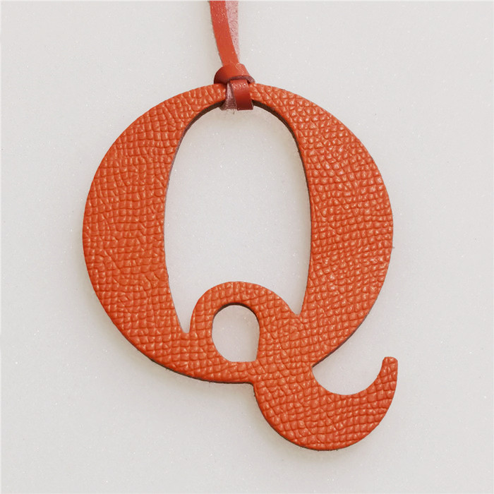 English Letter Q Alphabet Cowh - Women Accessories Name In English recension och pris