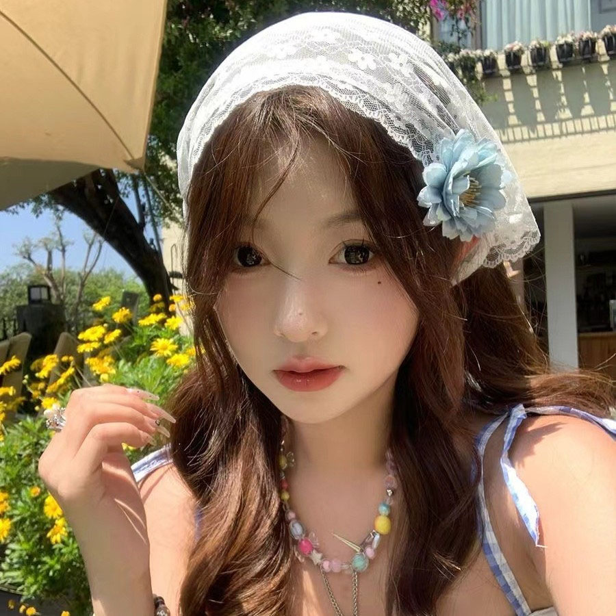 1PC Triangle Lace Scarf White  - Women Accessories Photos recension och pris